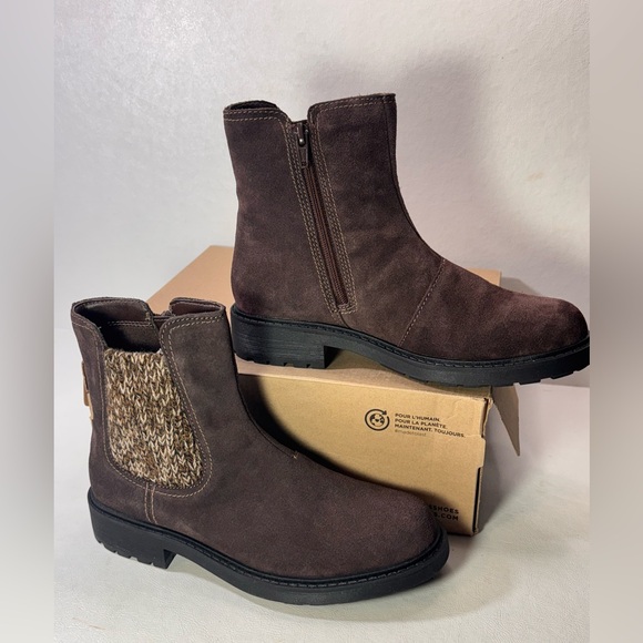 Collection by Clarks Opal Sky comfort casual classic winter fall outdoor style - Picture 3 of 9